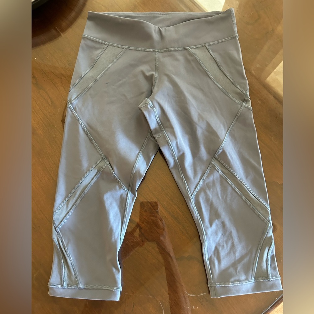Lululemon 6
